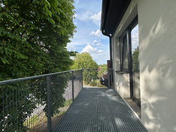 balkon - Pronájem bytu 2+kk v osobním vlastnictví 75 m², Milovice