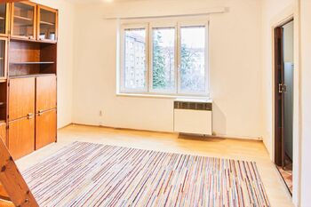 Prodej bytu 1+1 v osobním vlastnictví 44 m², Praha 4 - Nusle