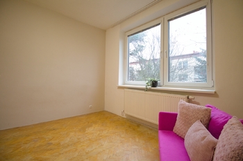 dětský pokoj - Prodej bytu 3+1 v osobním vlastnictví 88 m², Uherské Hradiště