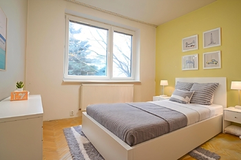 vizualizace dětský pokoj - Prodej bytu 3+1 v osobním vlastnictví 88 m², Uherské Hradiště