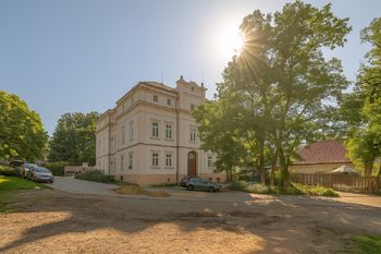 Pronájem domu 23953 m², Slaný