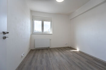 Pronájem bytu 1+1 v osobním vlastnictví 32 m², Praha 6 - Střešovice