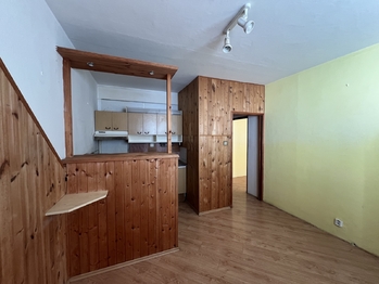kuchyň - Prodej bytu 1+1 v osobním vlastnictví 45 m², Chrudim