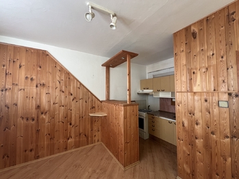 kuchyň - Prodej bytu 1+1 v osobním vlastnictví 45 m², Chrudim