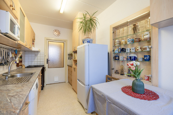 Prodej bytu 3+1 v osobním vlastnictví 65 m², Praha 4 - Háje