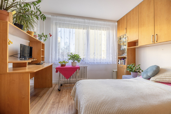 Prodej bytu 3+1 v osobním vlastnictví 65 m², Praha 4 - Háje