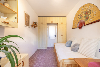 Prodej bytu 3+1 v osobním vlastnictví 65 m², Praha 4 - Háje