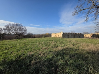 Prodej pozemku 2475 m², Jimlín