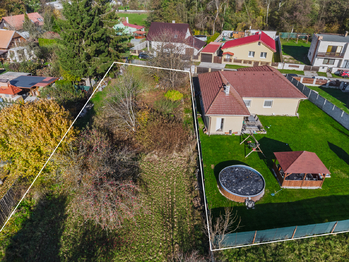 Prodej pozemku 1424 m², Byšice