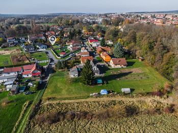 Prodej pozemku 1424 m², Byšice