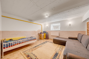 Prodej bytu 5+kk v osobním vlastnictví 157 m², Praha 5 - Velká Chuchle