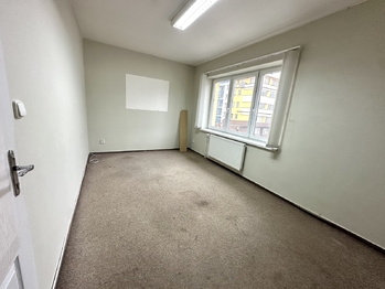 Pronájem kancelářských prostor 17 m², Vsetín