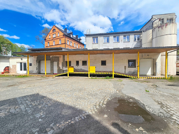 Prodej skladovacích prostor 950 m², Vejprty