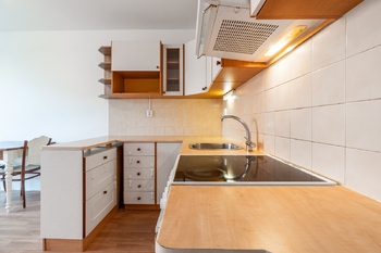 Prodej bytu 2+kk v družstevním vlastnictví 41 m², Praha 5 - Stodůlky