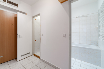 Prodej bytu 2+kk v družstevním vlastnictví 41 m², Praha 5 - Stodůlky