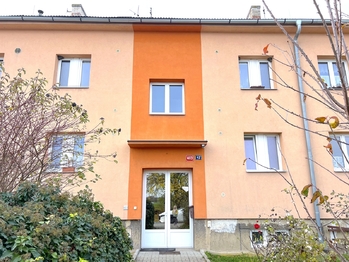 Pronájem bytu 4+1 v osobním vlastnictví 105 m², Milovice