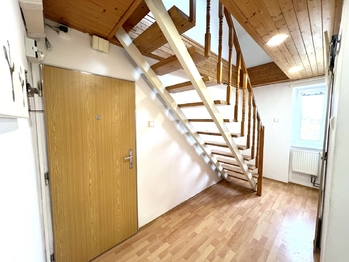 Pronájem bytu 4+1 v osobním vlastnictví 105 m², Milovice