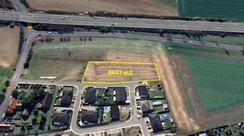 Prodej pozemku 3433 m², Pletený Újezd