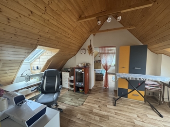 2.patro - Prodej domu 313 m², Karolinka