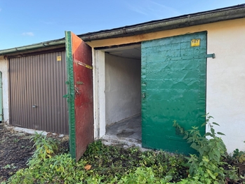 Pronájem garáže 20 m², Děčín