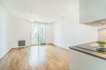 Pronájem bytu 1+kk v osobním vlastnictví 40 m², Praha 4 - Modřany