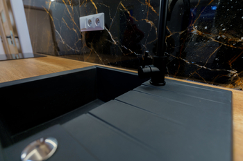 Prodej bytu 2+kk v osobním vlastnictví 52 m², Praha 10 - Vršovice