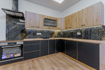 Prodej bytu 2+kk v osobním vlastnictví 52 m², Praha 10 - Vršovice