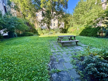 Vnitroblok - Pronájem bytu 3+1 v osobním vlastnictví 103 m², Praha 3 - Vinohrady