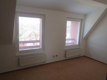 Pronájem bytu 4+kk v osobním vlastnictví 108 m², Trutnov