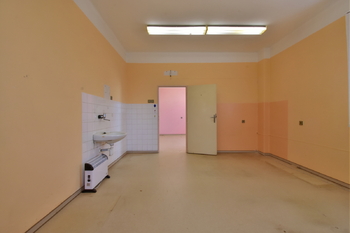 Prodej obchodních prostor 64 m², Týniště nad Orlicí