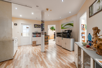 Prodej kancelářských prostor 253 m², Praha 5 - Zbraslav