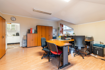 Prodej kancelářských prostor 253 m², Praha 5 - Zbraslav