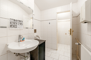 Prodej kancelářských prostor 253 m², Praha 5 - Zbraslav