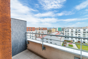 Prodej bytu 2+kk v osobním vlastnictví 58 m², Praha 7 - Holešovice