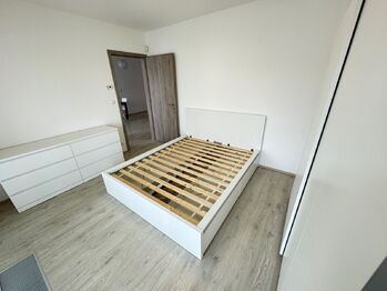 Pronájem bytu 2+kk v osobním vlastnictví 53 m², Praha 5 - Stodůlky