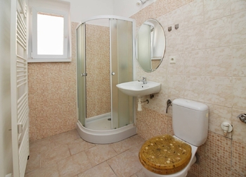 byt č. 1 přízemí - Prodej domu 172 m², Žatec