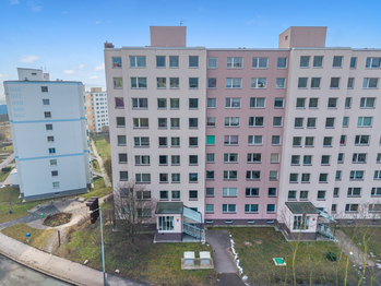 Prodej bytu 3+1 v osobním vlastnictví 85 m², Praha 9 - Černý Most