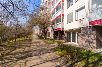 Prodej bytu 3+1 v osobním vlastnictví 85 m², Praha 9 - Černý Most