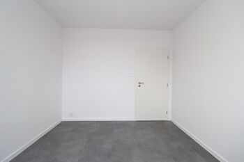 1. pokoj - Pronájem bytu 3+kk v osobním vlastnictví 67 m², Praha 4 - Michle