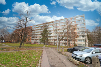 Bytový dům - Pronájem bytu 3+kk v osobním vlastnictví 67 m², Praha 4 - Michle