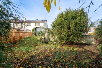 Pozemek kolem domu - Prodej domu 150 m², Městec Králové