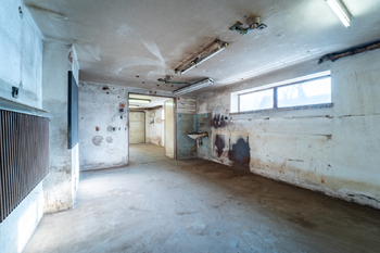 Garáž/dílna - Prodej domu 150 m², Městec Králové