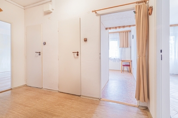 Prodej bytu 2+1 v osobním vlastnictví 53 m², Praha 6 - Břevnov