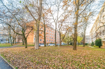 Prodej bytu 2+1 v osobním vlastnictví 53 m², Praha 6 - Břevnov