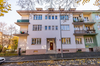 Prodej bytu 2+kk v osobním vlastnictví 48 m², Praha 3 - Žižkov