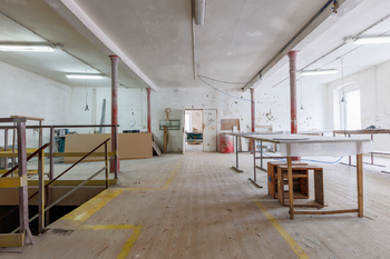 Prodej výrobních prostor 1766 m², Karlovy Vary