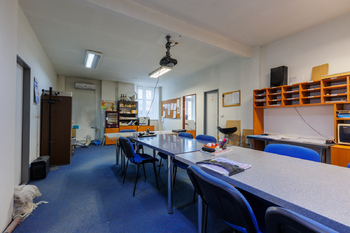 Prodej výrobních prostor 1766 m², Karlovy Vary