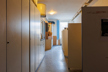 Prodej výrobních prostor 1766 m², Karlovy Vary