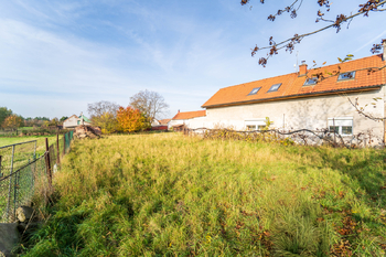 Prodej pozemku 1129 m², Ratenice