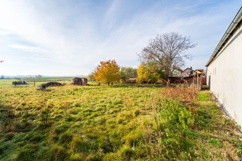 Prodej pozemku 1129 m², Ratenice